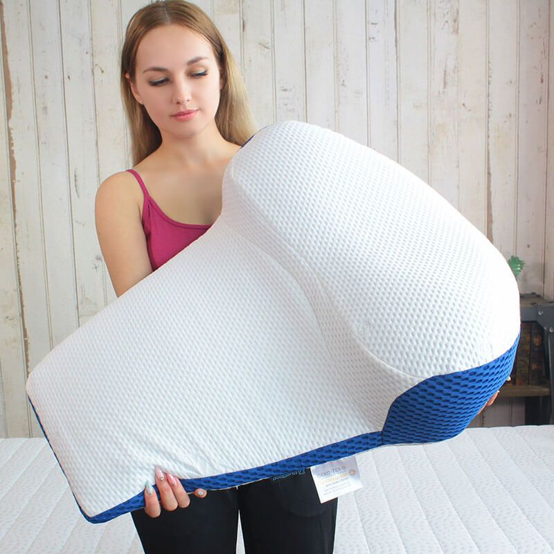巻き肩・猫背を伸ばすマットレスピロー [ブルーブラッド Prana 巻き肩・猫背を伸ばすマットレスピロー [ブルーブラッド Prana
